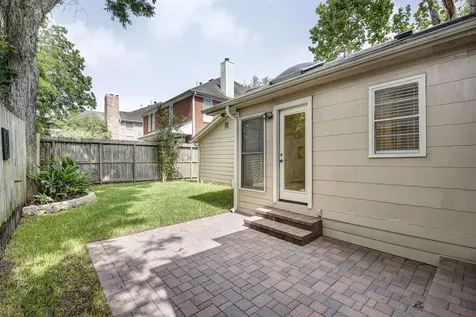 6608 Weslayan Street West University Place TX 77005