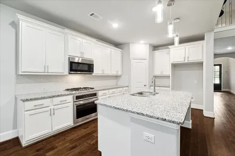 1010 Bat Hawk Court Conroe TX 77385