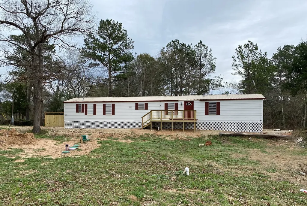 16066 North Loop Drive Plantersville TX 77363