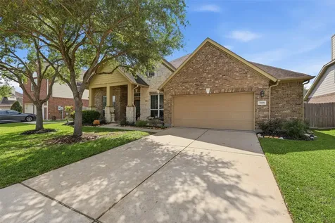 3608 Barrington Court Pearland TX 77584