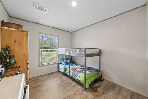 404 County Road 3295 Cleveland TX 77327