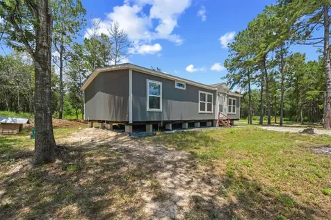 404 County Road 3295 Cleveland TX 77327