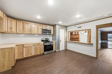 122 County Road 223 Brookeland TX 75931