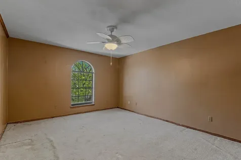 10703 Crestfield Court Houston TX 77070