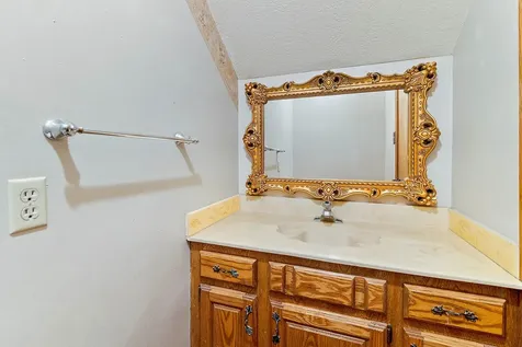 10703 Crestfield Court Houston TX 77070
