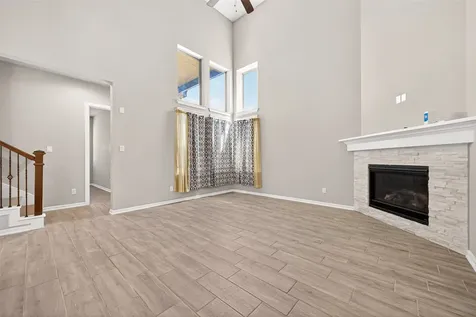 4207 Maple Glen Drive Fulshear TX 77441