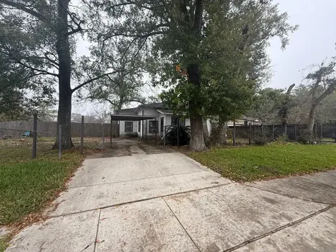 2630 Carmel Street Houston TX 77091