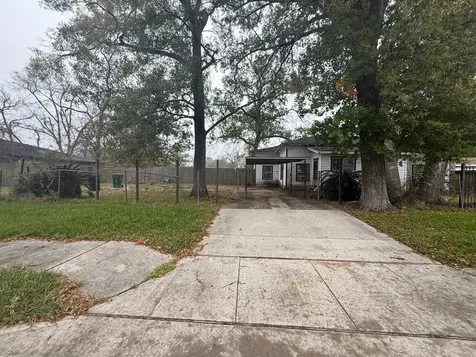 2630 Carmel Street Houston TX 77091