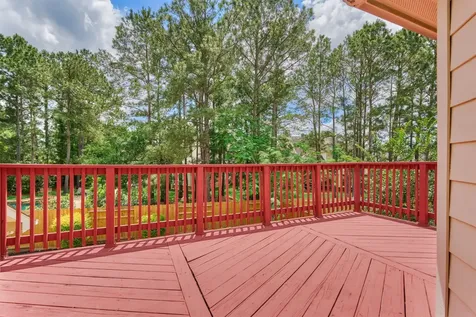 11 N French Oaks Circle The Woodlands TX 77382