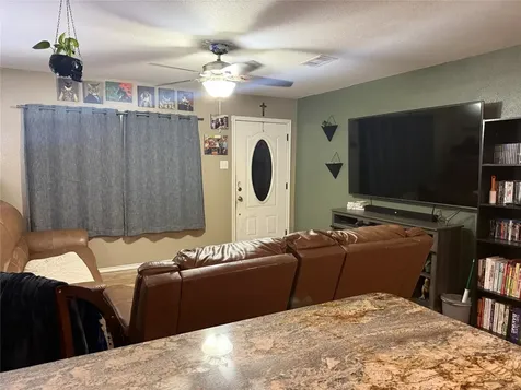 513 Magnolia Street Lake Jackson TX 77566