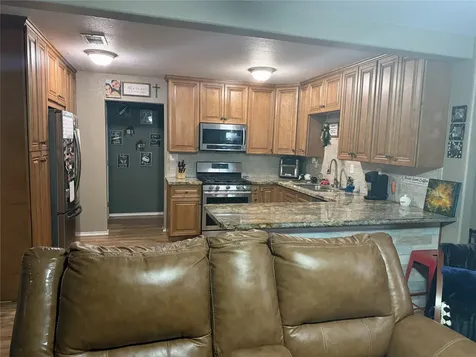 513 Magnolia Street Lake Jackson TX 77566