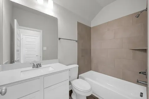 328 Rise Lane Montgomery TX 77316