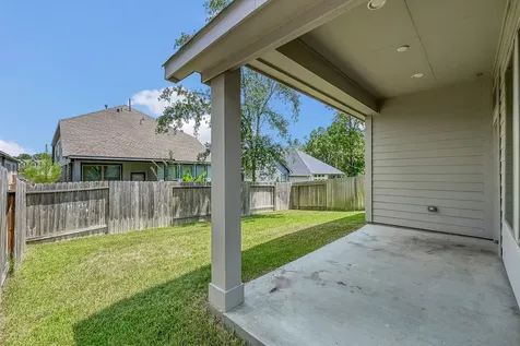328 Rise Lane Montgomery TX 77316