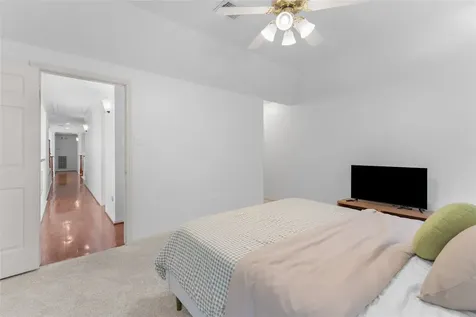 5918 Elmwood Hill Lane Houston TX 77345