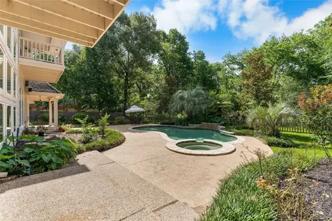 5918 Elmwood Hill Lane Houston TX 77345