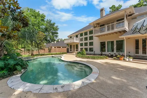 5918 Elmwood Hill Lane Houston TX 77345