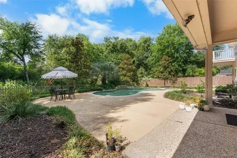 5918 Elmwood Hill Lane Houston TX 77345