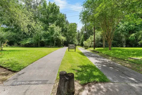 5918 Elmwood Hill Lane Houston TX 77345