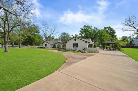 822 Surrey Lane Simonton TX 77485