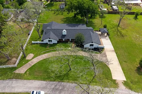 822 Surrey Lane Simonton TX 77485