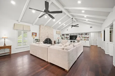 822 Surrey Lane Simonton TX 77485