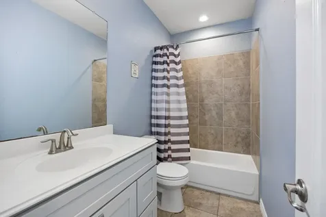9707 Shimmering Lakes Drive Rosharon TX 77583