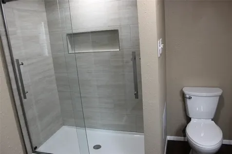 2011 Spenwick Drive 427 Houston TX 77055