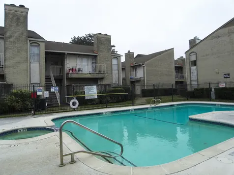 2011 Spenwick Drive 427 Houston TX 77055