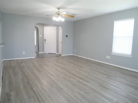 11931 Panay Village Circle Houston TX 77048