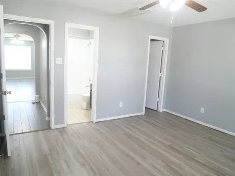 11931 Panay Village Circle Houston TX 77048