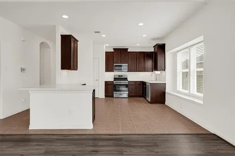 828 Grassy Knoll Trail La Marque TX 77568