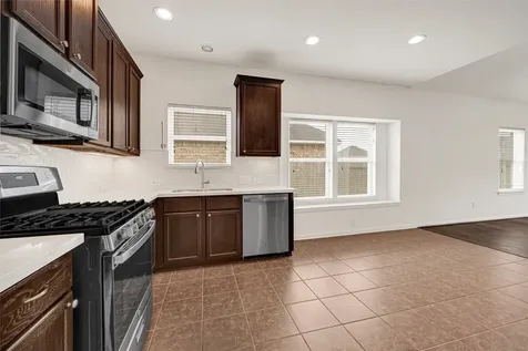 828 Grassy Knoll Trail La Marque TX 77568
