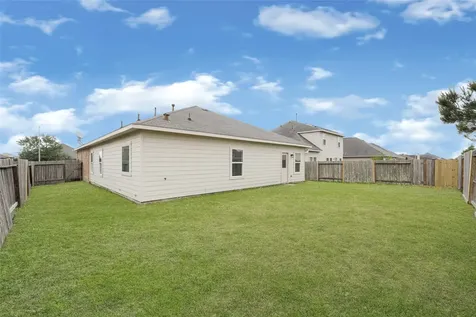828 Grassy Knoll Trail La Marque TX 77568