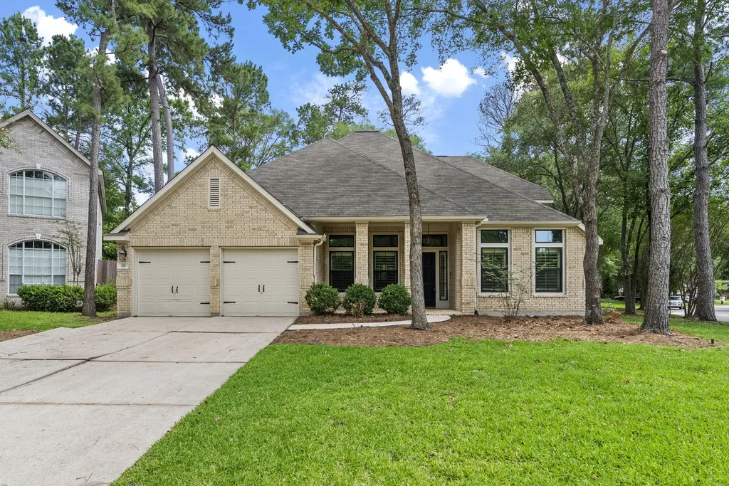 178 Brooksedge Court The Woodlands TX 77382