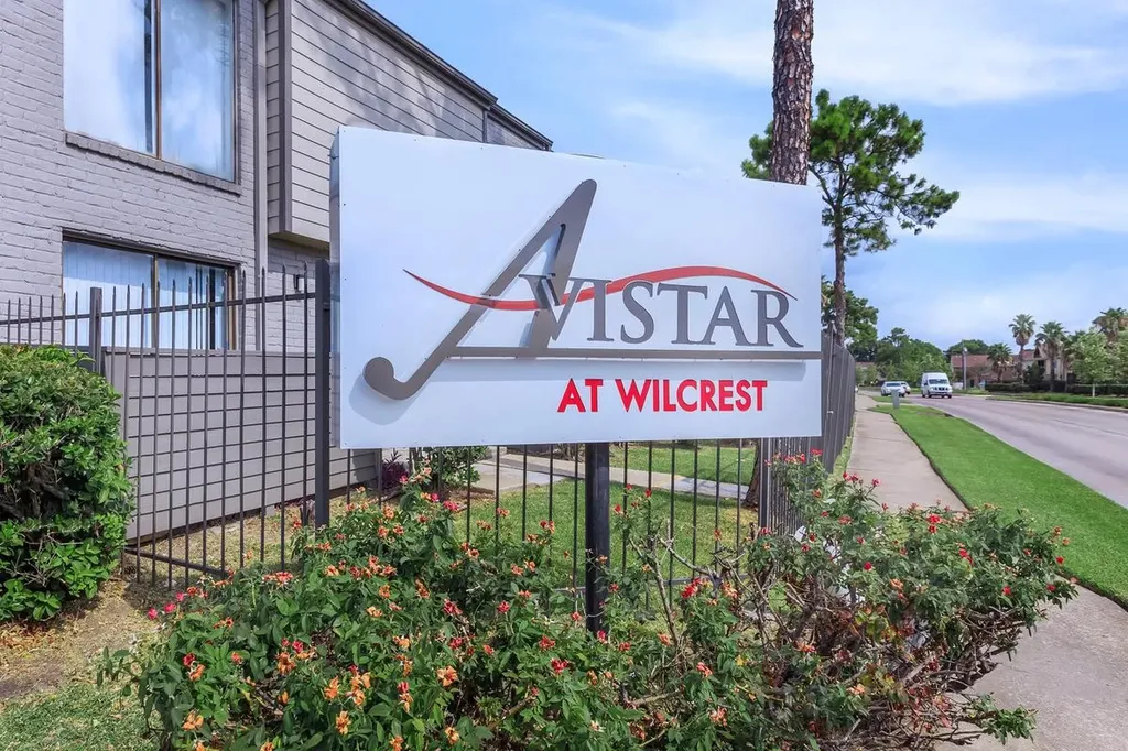 1300 Wilcrest Drive 105 Houston TX 77042