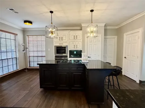 8006 Oakwood Bend Drive Houston TX 77040