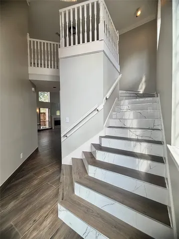 8006 Oakwood Bend Drive Houston TX 77040