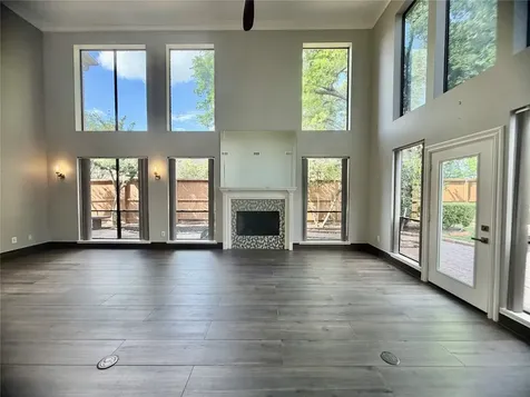 8006 Oakwood Bend Drive Houston TX 77040