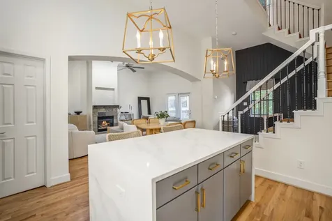 5841 Darling Street C Houston TX 77007