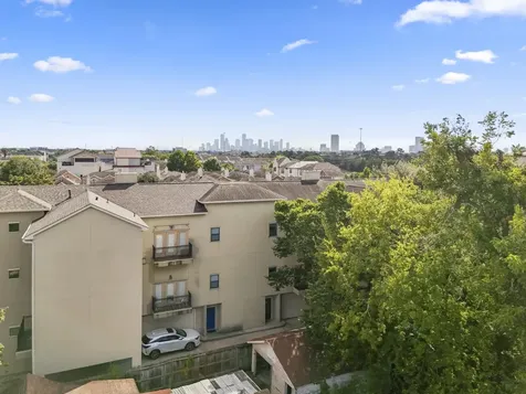5841 Darling Street C Houston TX 77007
