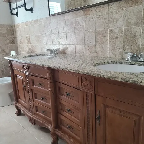 8130 Sunny Ridge Drive Houston TX 77095