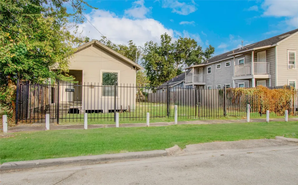 1416 Sydnor Street Houston TX 77020