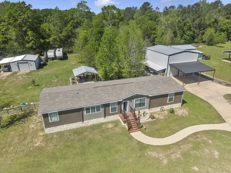 511 Denson Reed Road Cleveland TX 77328
