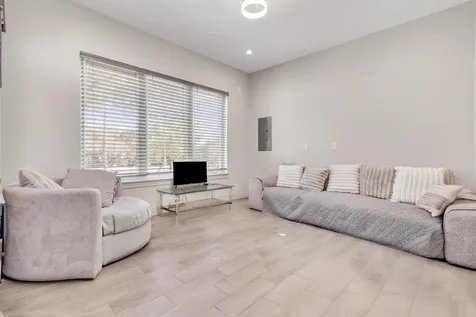 757 Canyon Bend Canyon Lake TX 78133