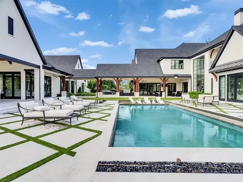 2520 San Miguel Drive Friendswood TX 77546