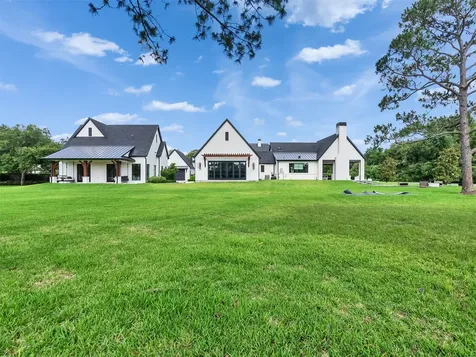 2520 San Miguel Drive Friendswood TX 77546