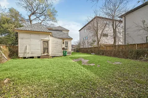 304 Palmer Street Houston TX 77003