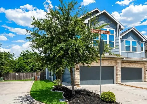 708 Ivory Manor Drive Houston TX 77018