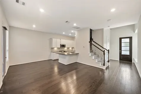 708 Ivory Manor Drive Houston TX 77018