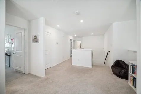 7207 Hillside Avenue Mont Belvieu TX 77523